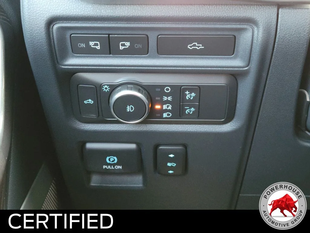 Used 2022 Gray Ford Lariat image 27