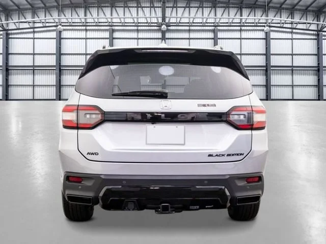 New 2026 Solar Silver Metallic Honda AWD Black Edition image 4