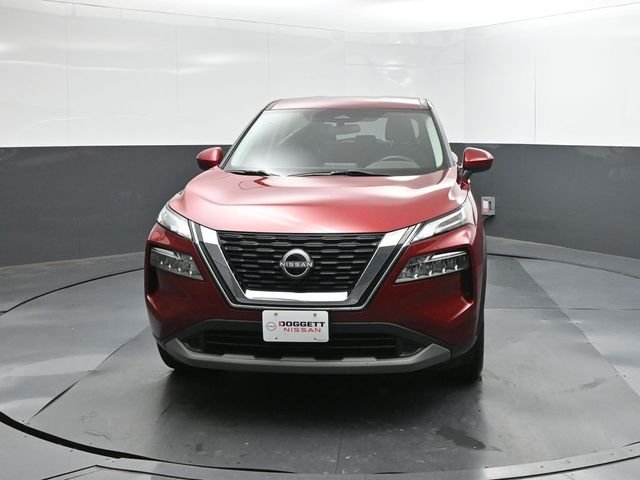 Used 2023 Red Nissan SV image 22
