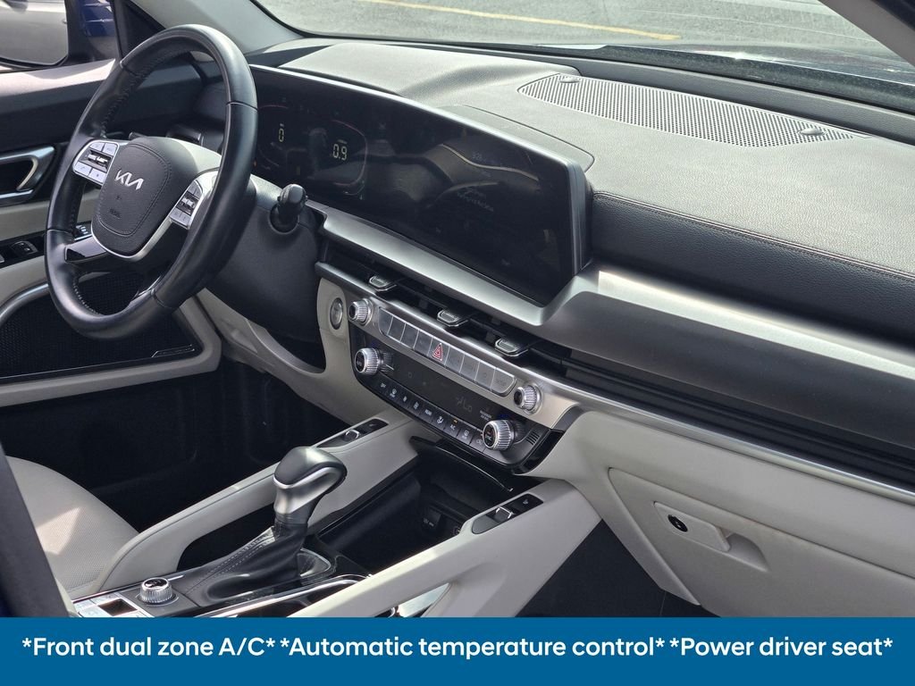 Used 2024 Black Kia S image 12