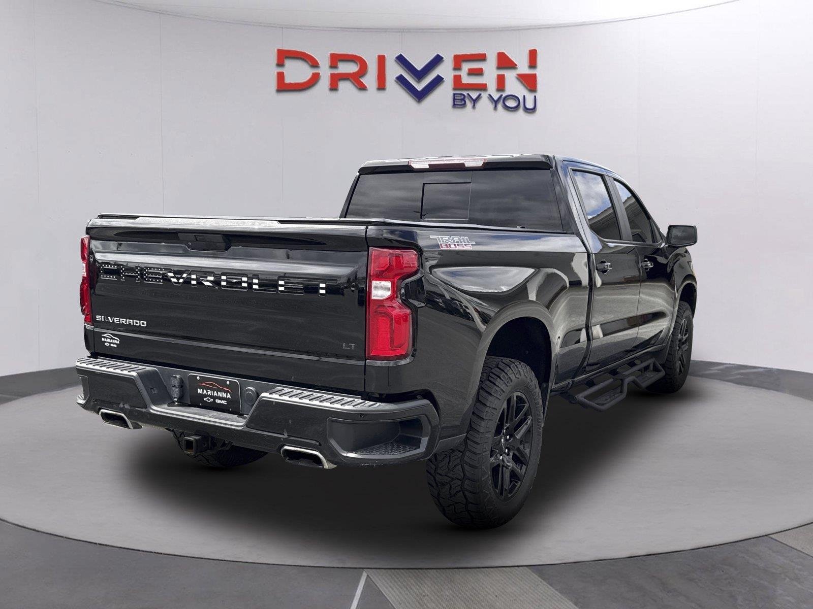 Used 2021 BLACK Chevrolet LT Trail Boss image 4