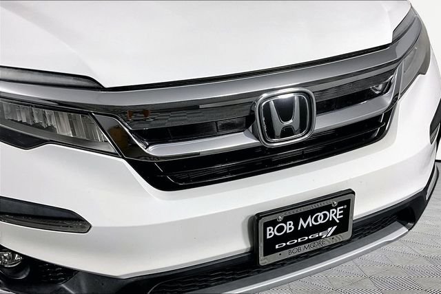 Used 2020  Honda Touring image 32