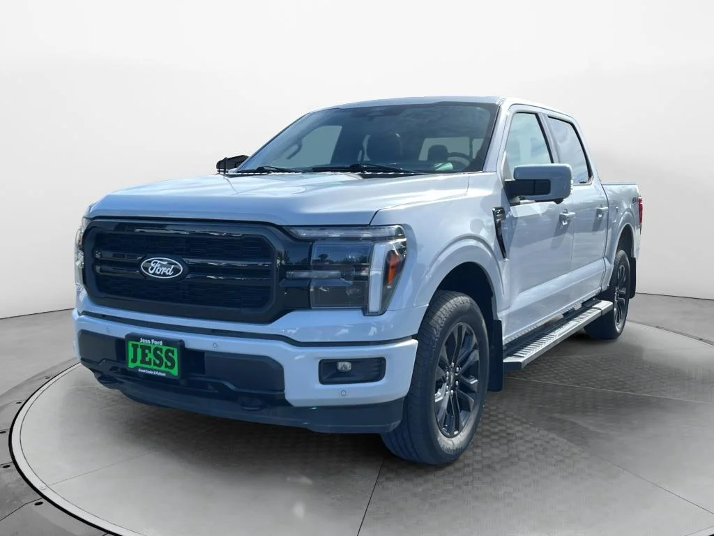2025 Ford F-150 Lariat 4x4 SuperCrew 145 in's photo