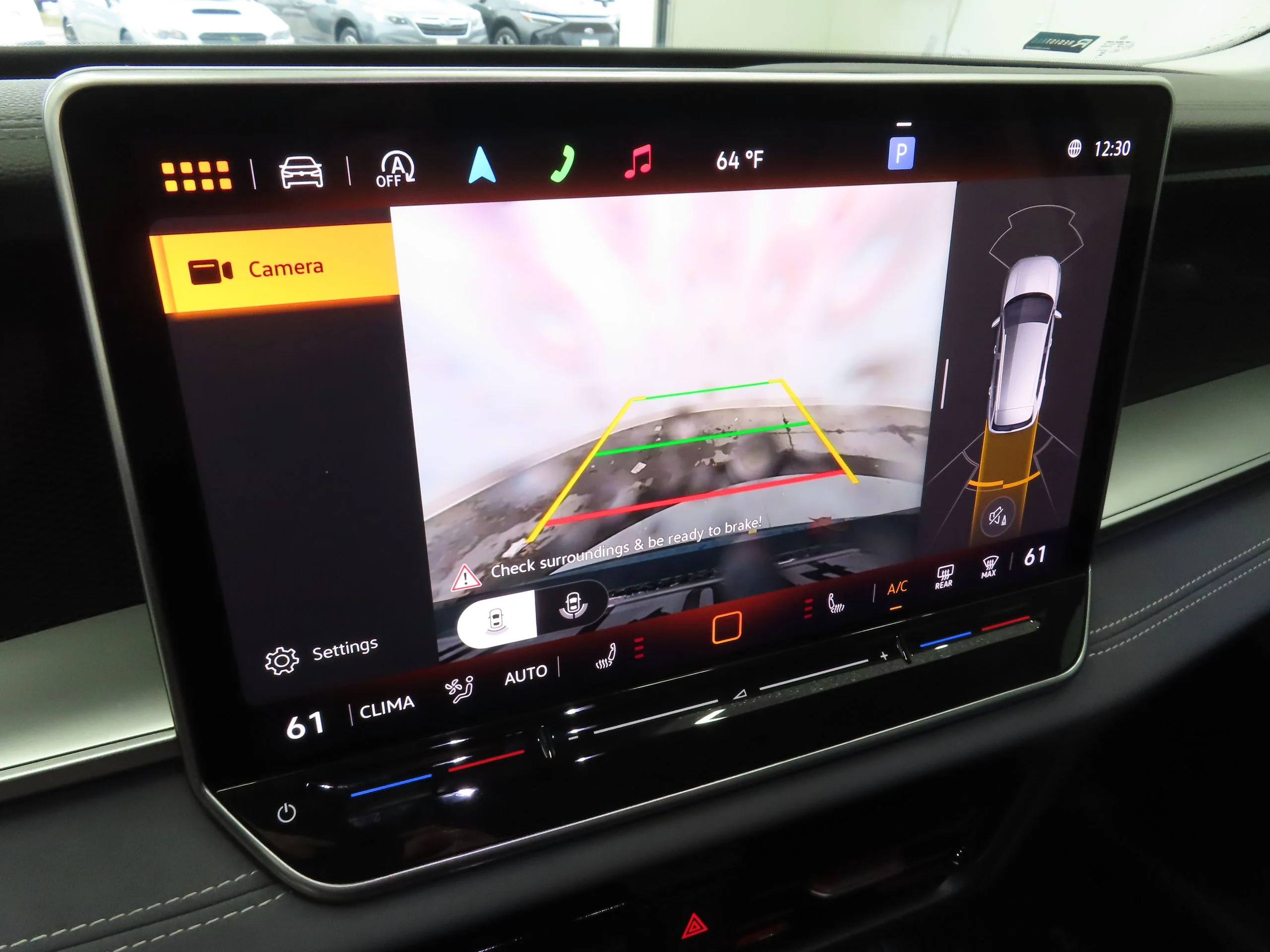 2025 Volkswagen Tiguan SE - Photo 17