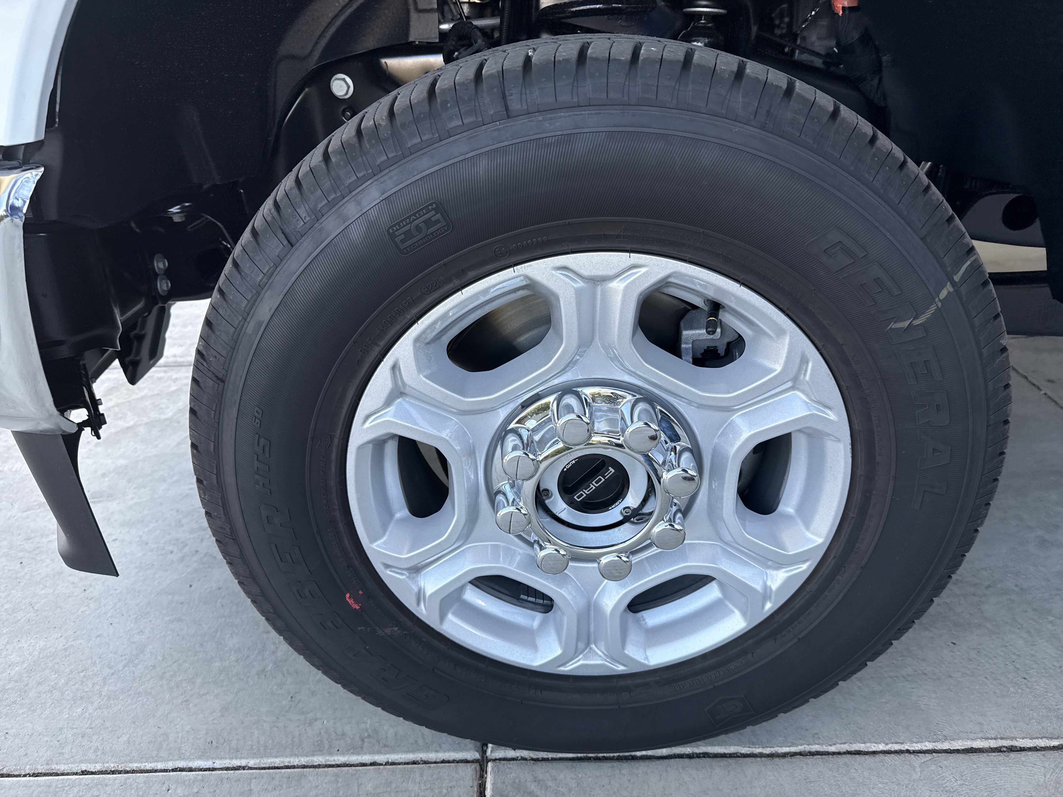 2026 Ford F-350 Super Duty XLT - Photo 10