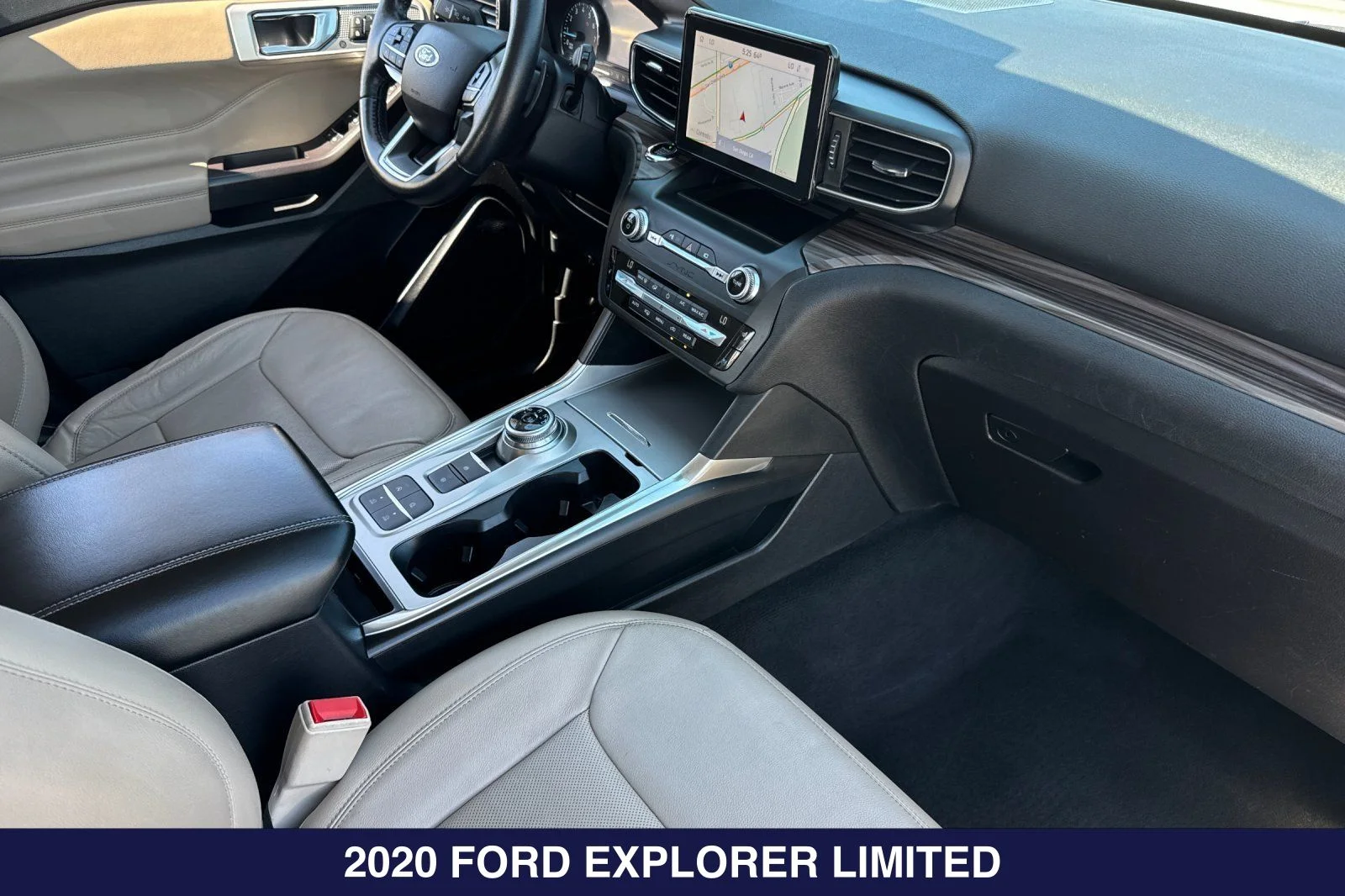Certified Used 2020 White Metallic Ford Limited image 19