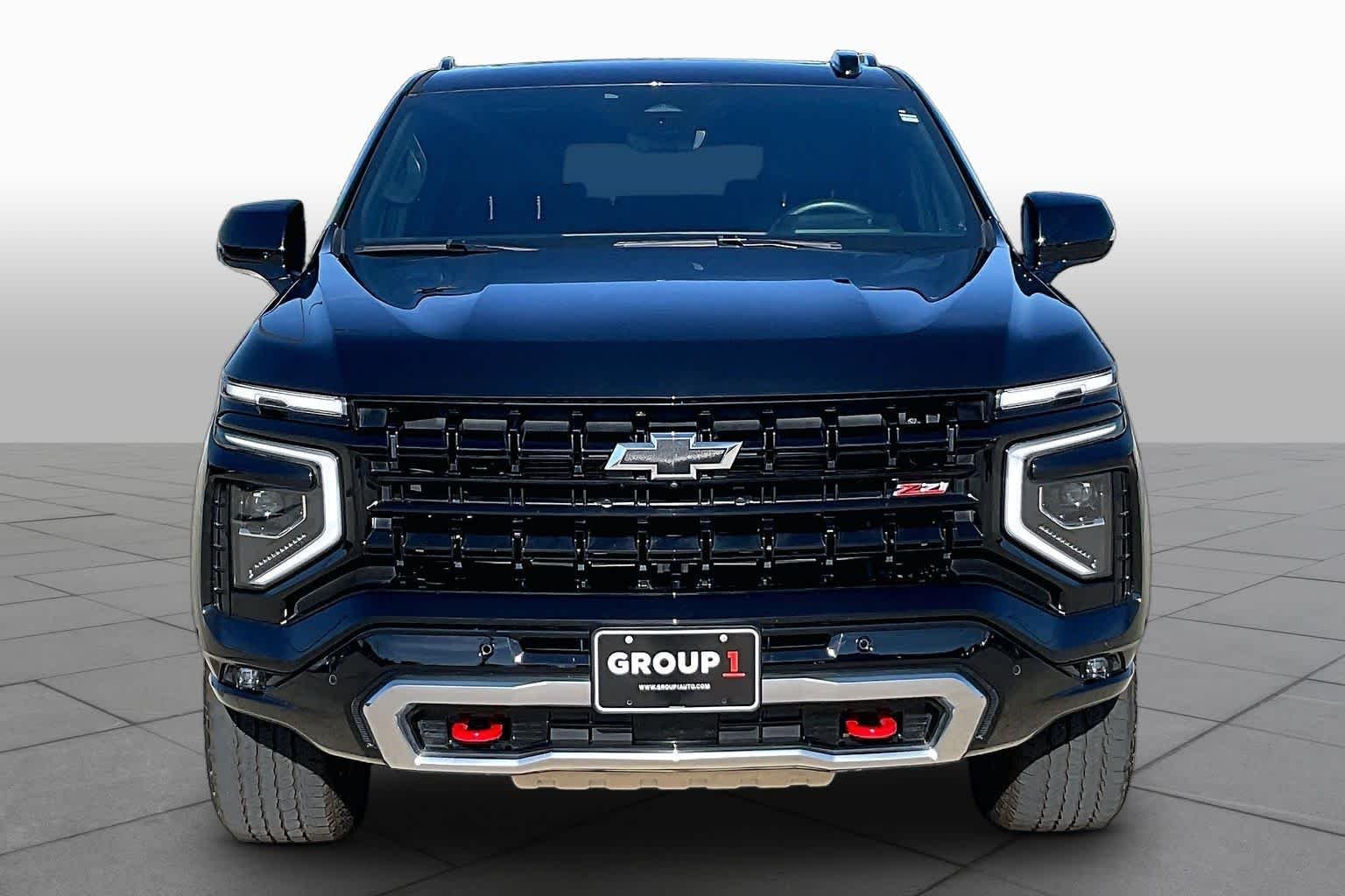 Used 2025 Black Chevrolet Z71 image 4