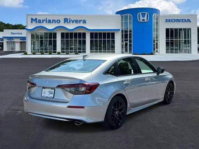 Certified Used 2025 Solar Silver Metallic Honda Sport image 4