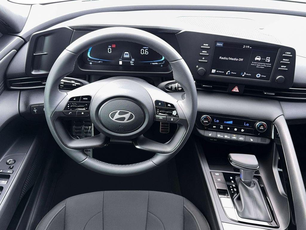 New 2026 Abyss Black Hyundai SEL Sport image 17
