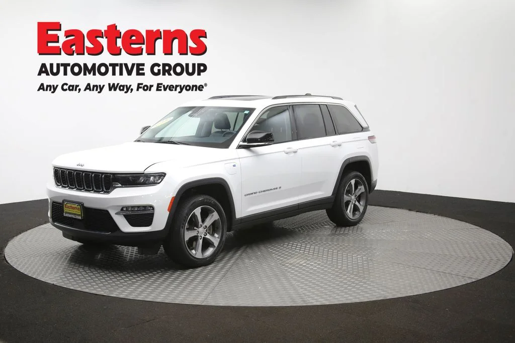 Used 2023 White Jeep 4xe image 59