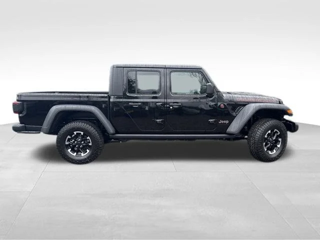 New 2026 Black Clear-Coat Exterior Paint Jeep Rubicon image 8