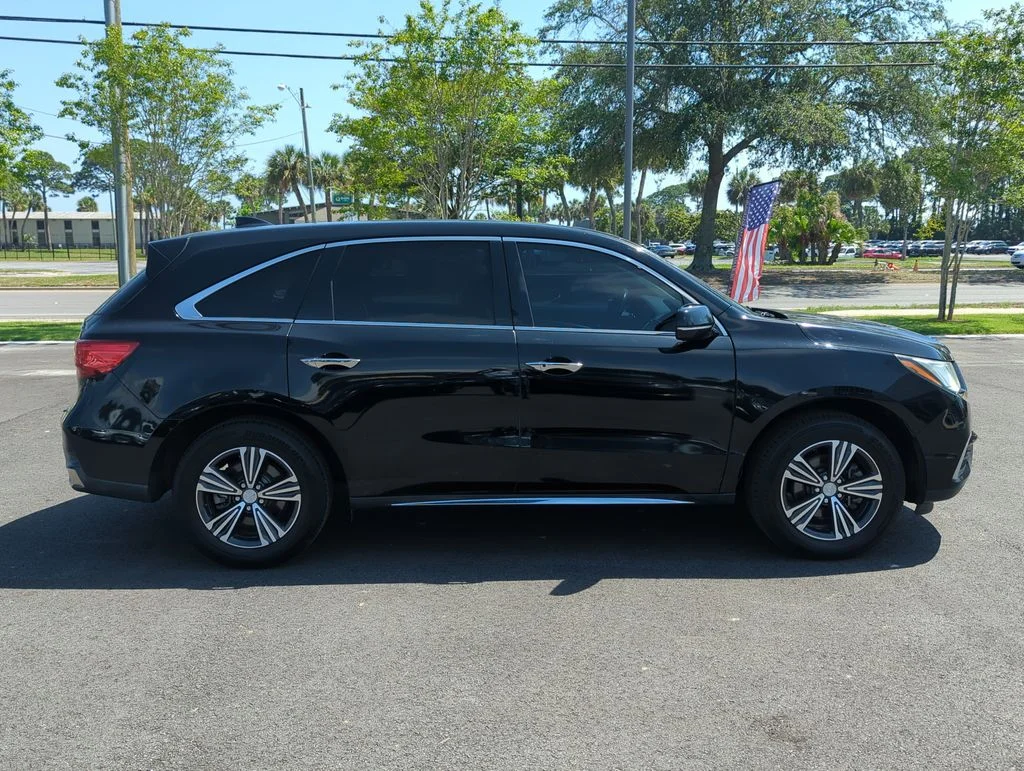 Used 2017  Acura 3.5L image 7