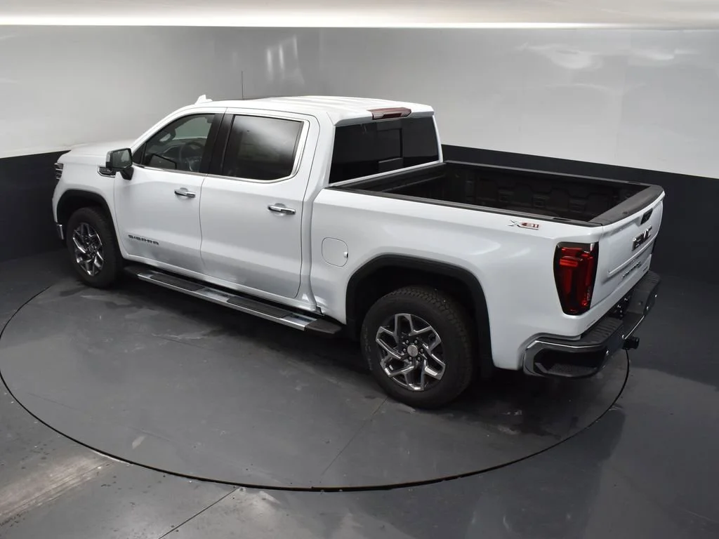 New 2026 Glacier White Tricoat GMC SLT image 46