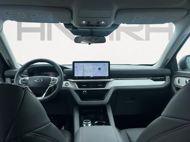 New 2026 Star White Metallic Tri-Coat Ford Active image 3