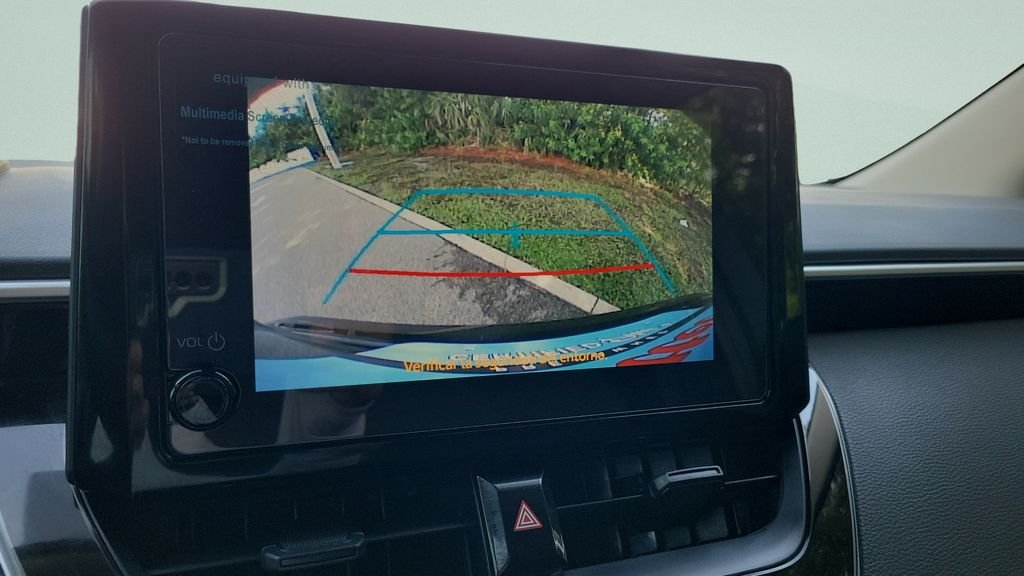 Certified Used 2025  Toyota LE image 20