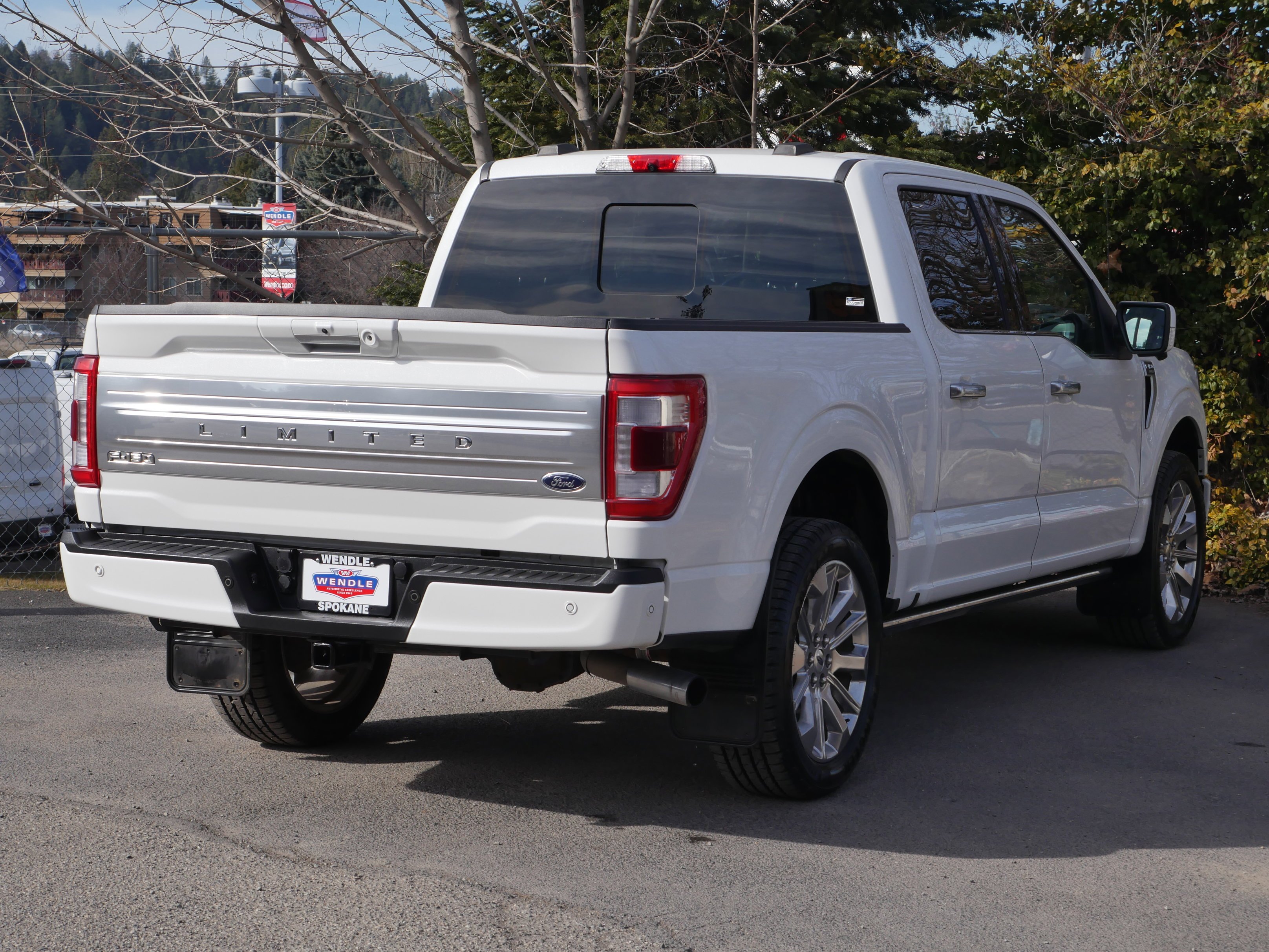 Certified Used 2021 Star White Metallic Tri-Coat Ford Limited image 28