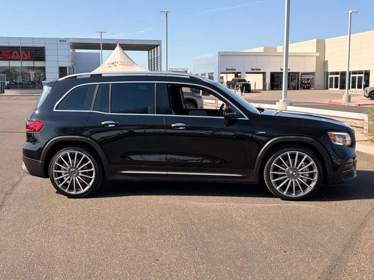 Used 2022 Night Black Mercedes-Benz GLB 35 AMGÂ® image 6
