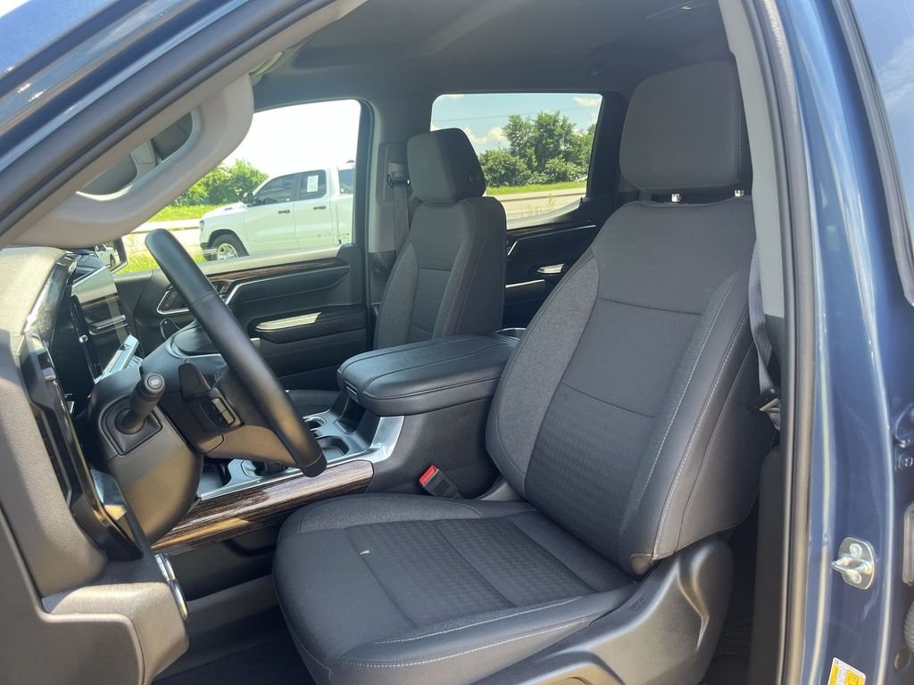 Certified Used 2024 Blue GMC Elevation image 17