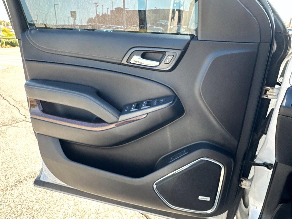 Used 2020 White GMC SLT image 12