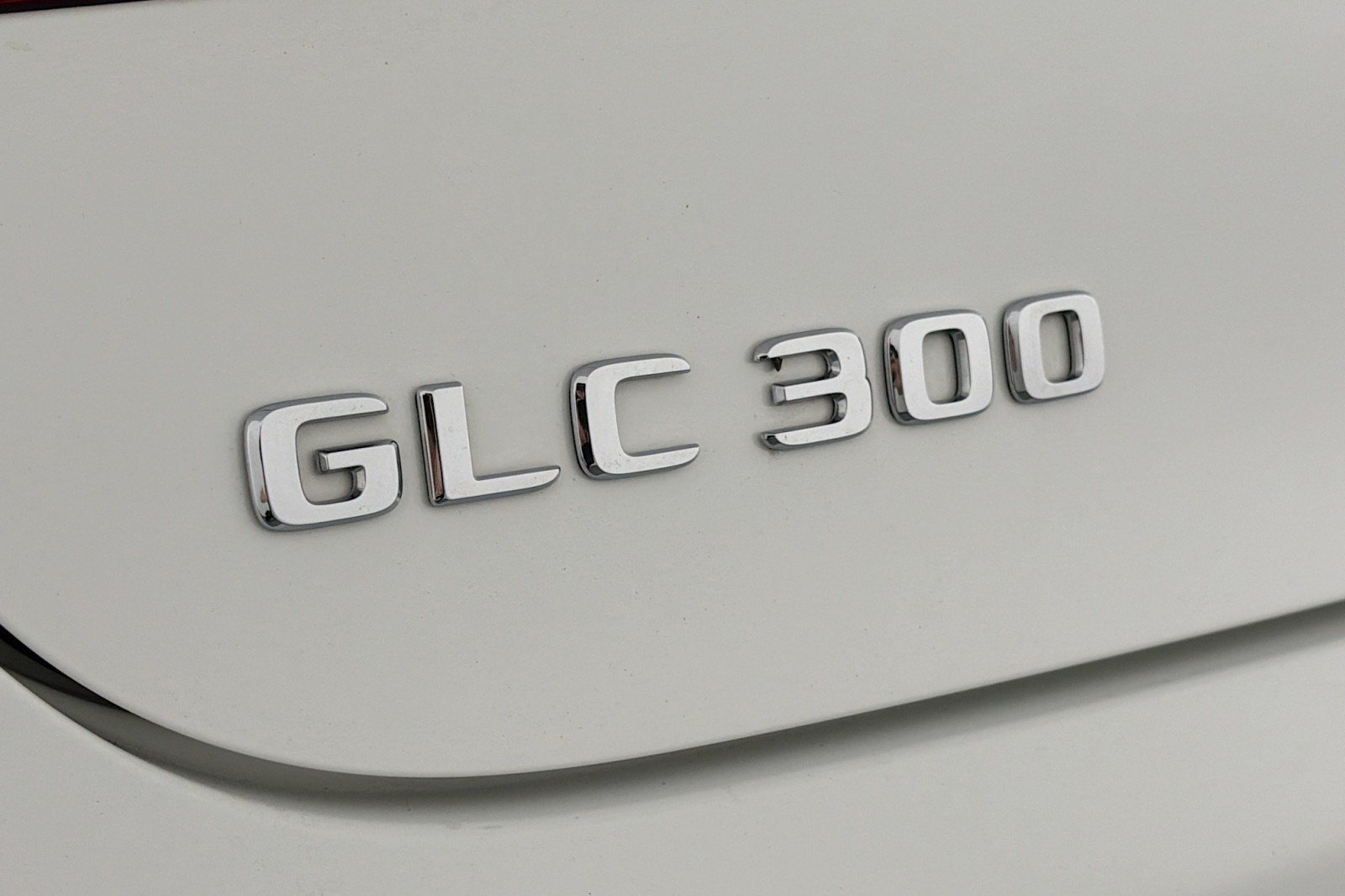 Used 2020 Polar White Mercedes-Benz GLC 300 image 9