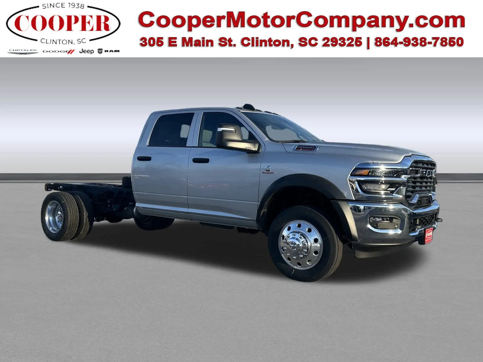 2026 RAM 4500 Tradesman 4X4 Crew Cab DRW 173" WB's photo