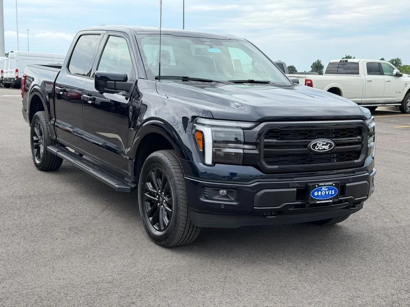 New 2026 Antimatter Blue Metallic Ford Lariat® image 3