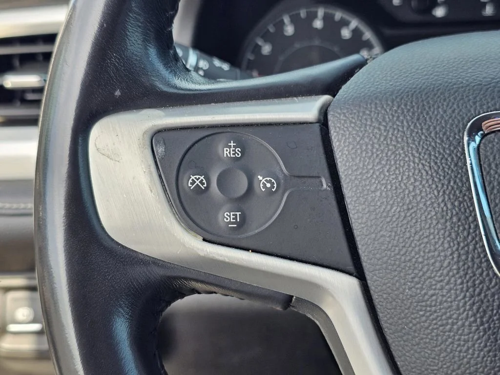 Used 2019 QUICKSILVER METALLIC GMC SLE image 20