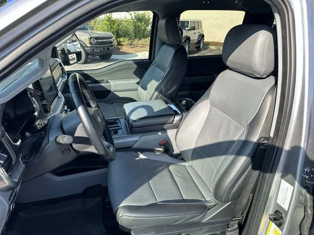 Used 2021 Silver Ford Lariat image 12