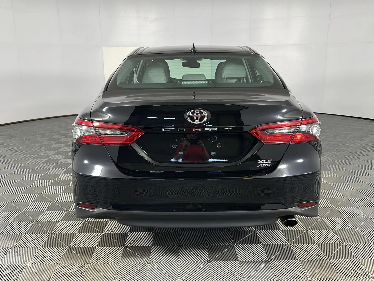 Used 2023 Midnight Black Metallic Toyota XLE image 19