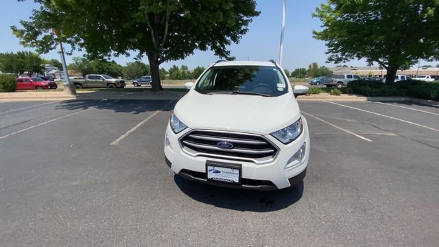 Used 2021 White Ford SE image 3
