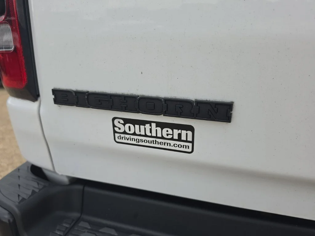 Used 2023 White Ram Big Horn/Lone Star image 22