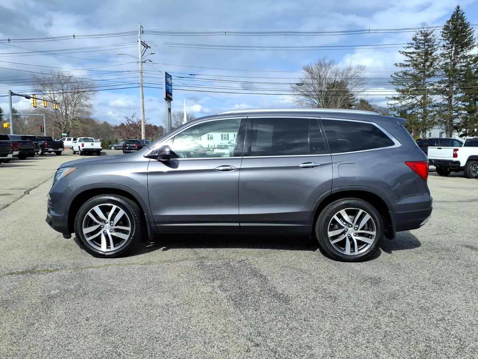 Used 2018 Gray Honda Elite image 7