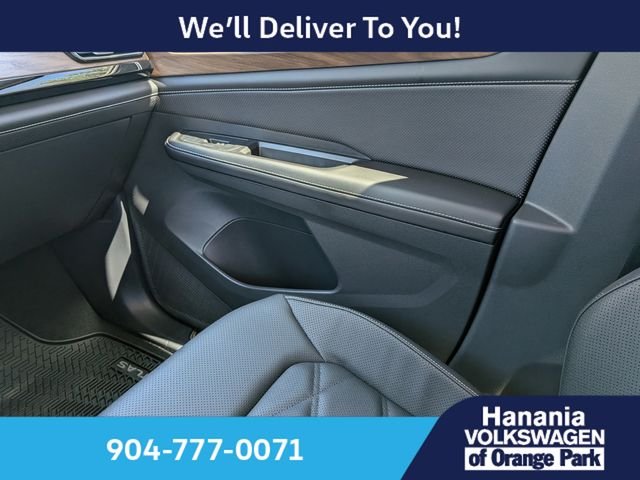 New 2026 Silver Volkswagen 2.0T SE w/Technology image 12