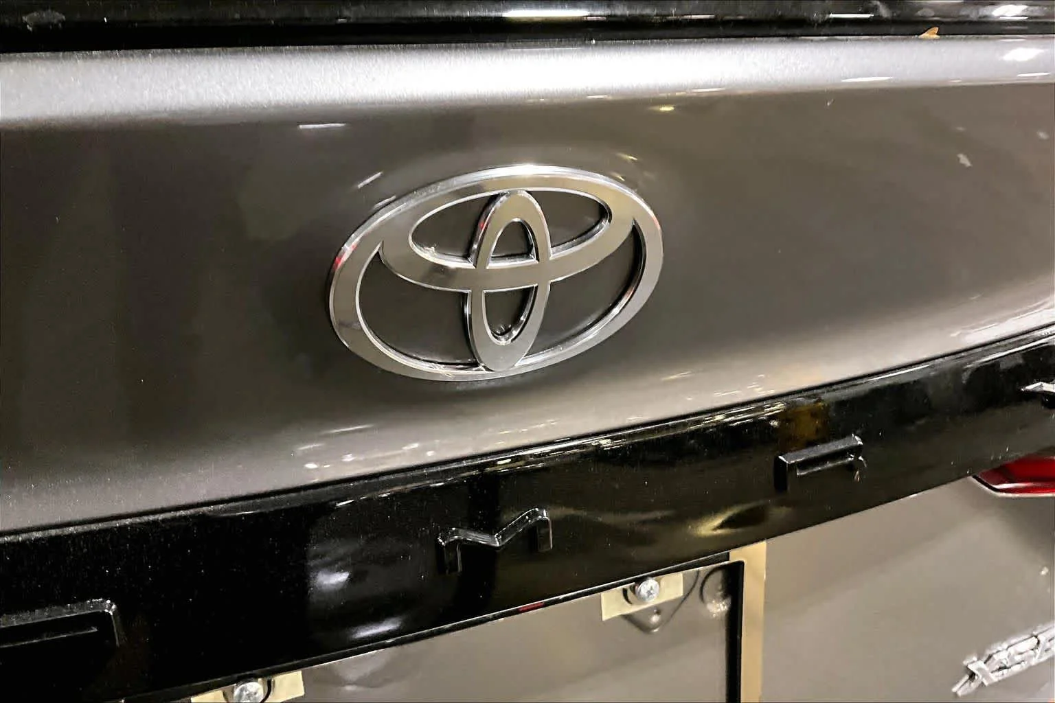 New 2026 Heavy Metal Toyota XSE image 15