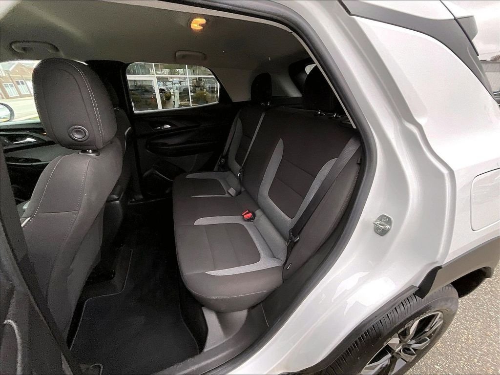 Used 2023 White Chevrolet LT image 15
