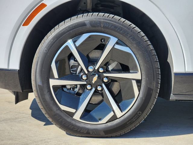 2025 Chevrolet Equinox EV LT - Photo 9