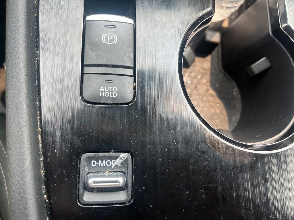 Used 2021 Silver Nissan SV image 20