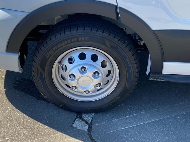 New 2026 White Ford XLT image 5