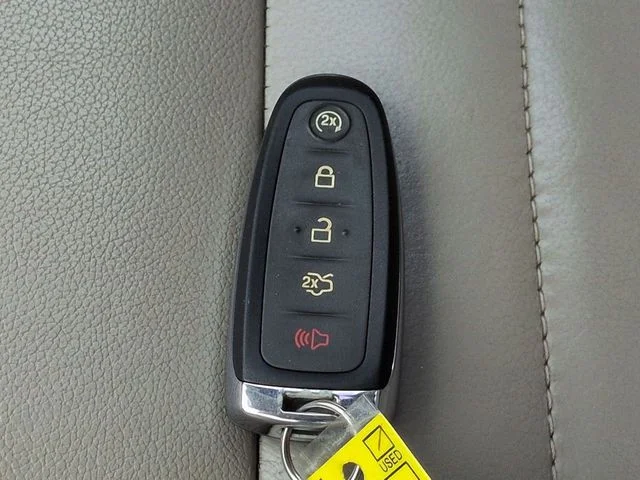 Used 2014 Ingot Silver Ford Titanium image 26