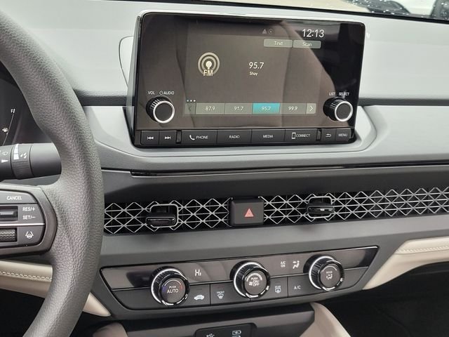 2025 Honda Accord LX - Photo 13