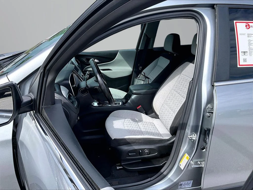 Used 2024 Gray Chevrolet LT image 26