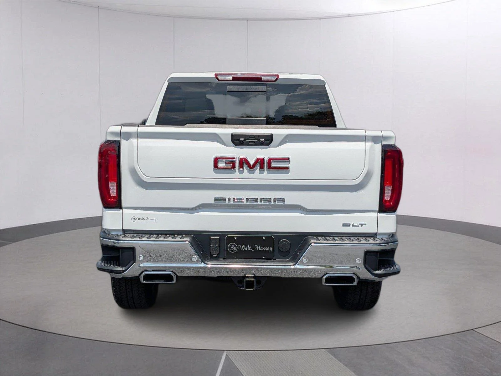 New 2026 Summit White GMC SLT image 4