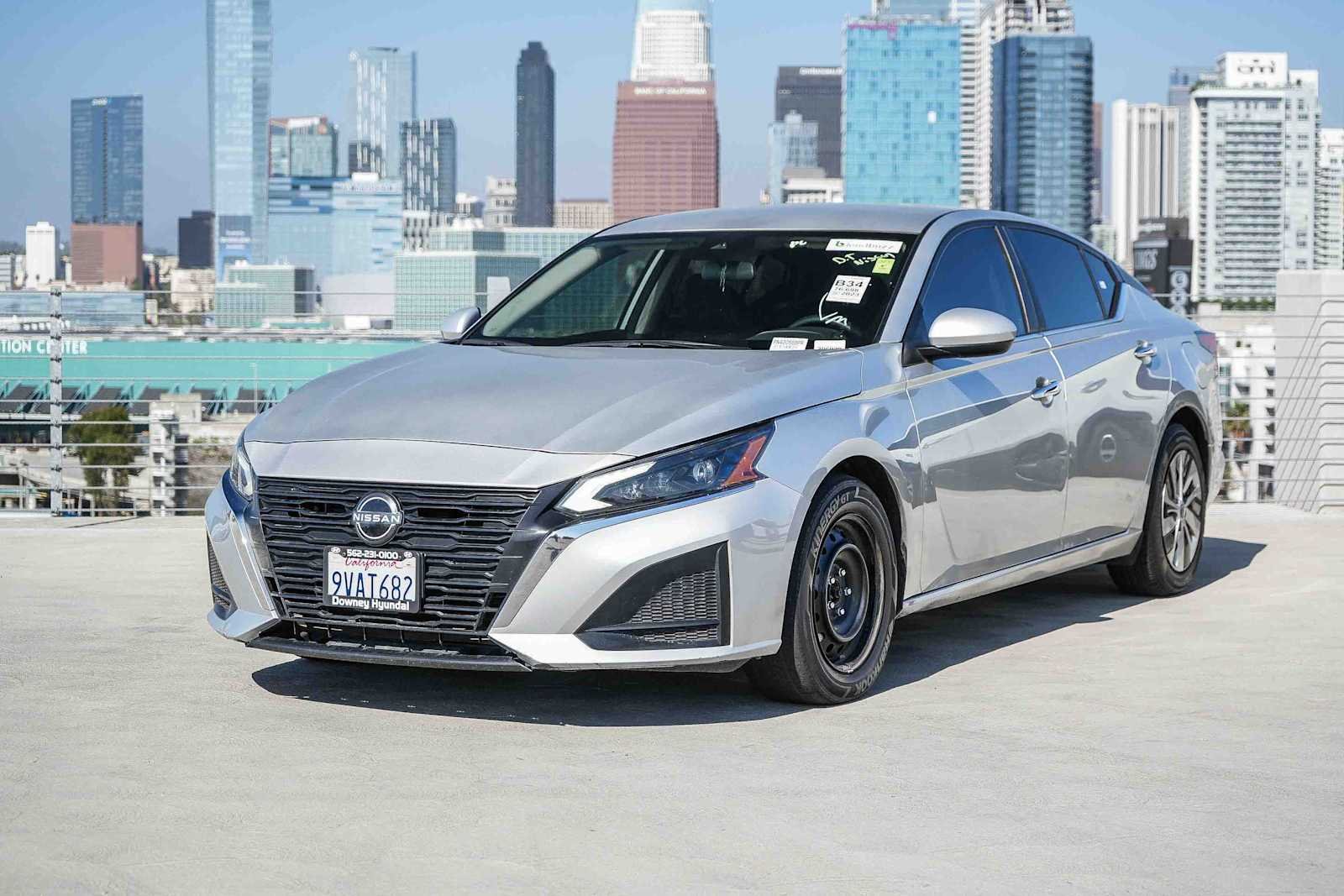 Used 2023 Brilliant Silver Metallic Nissan 2.5 S image 1