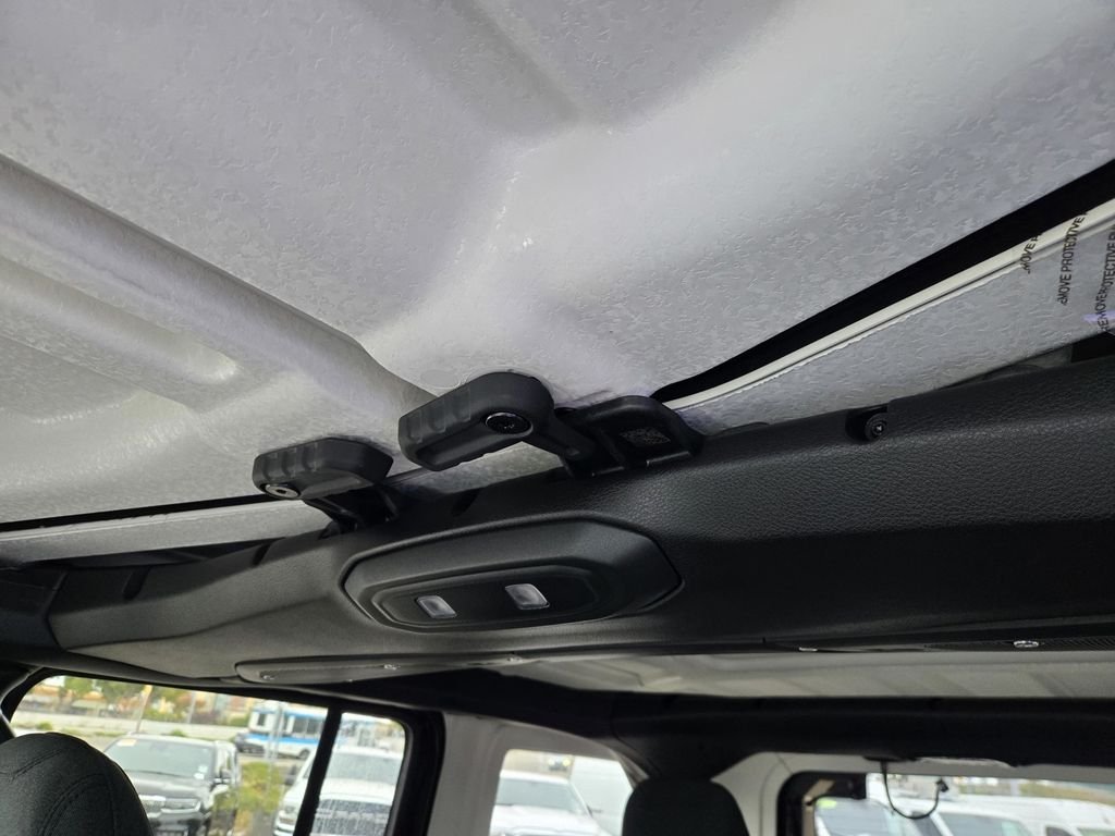 New 2026 Black Clearcoat Jeep Rubicon image 11