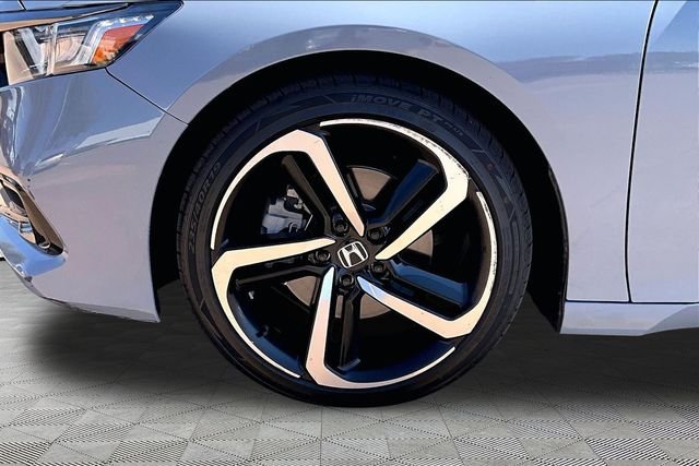 Used 2022  Honda Sport image 8