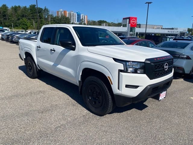 Used 2024 Glacier White Nissan S image 26