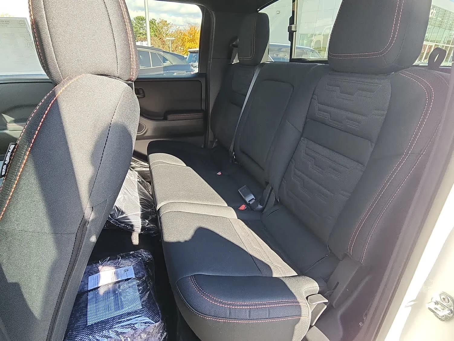 2026 Nissan Frontier PRO-4X - Photo 7