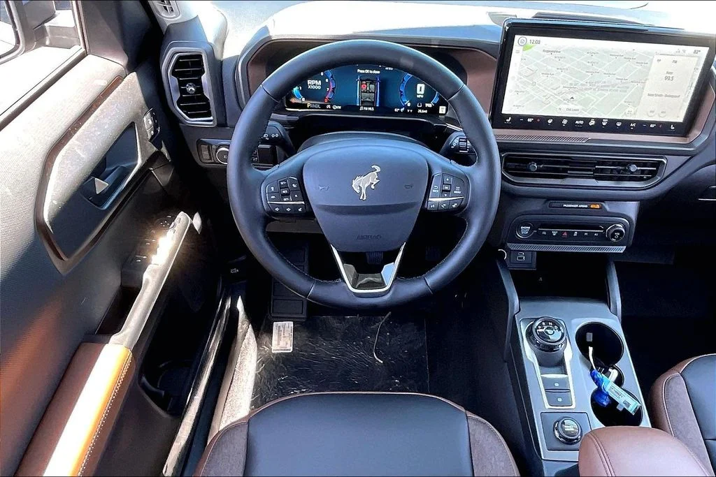 New 2025 Carbonized Gray Metallic Ford Outer Banks® image 4
