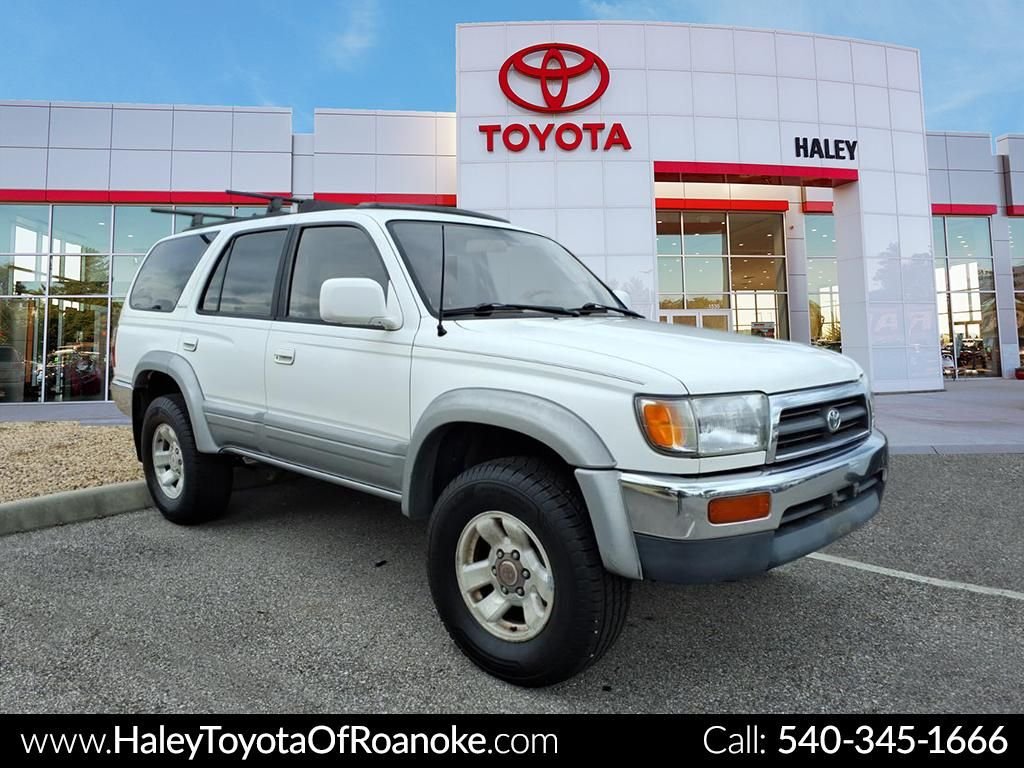 Used 1998 White Toyota SR5 Limited image 1