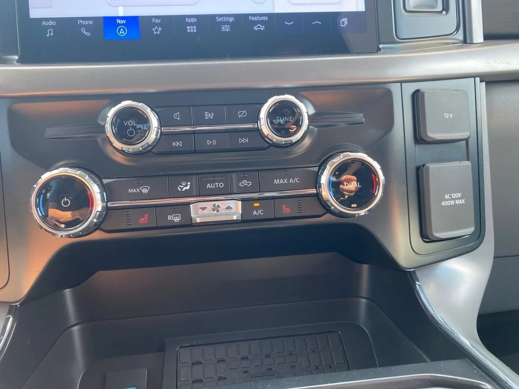 Used 2024  Ford XLT image 22